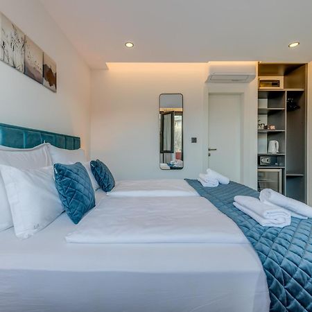 Lichia Amia Luxury Rooms Split Exterior photo